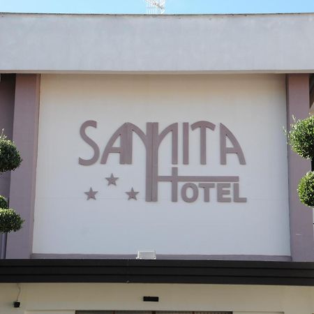 Hotel Sannita Casoria Buitenkant foto